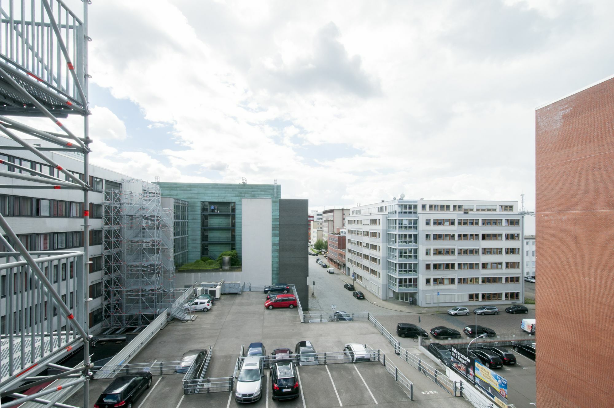 City-Appartements Nordkanalstrasse - Monteurunterkunft Hamburgo Exterior foto